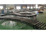 Multi-wedge belt power telescopic roller conveyor